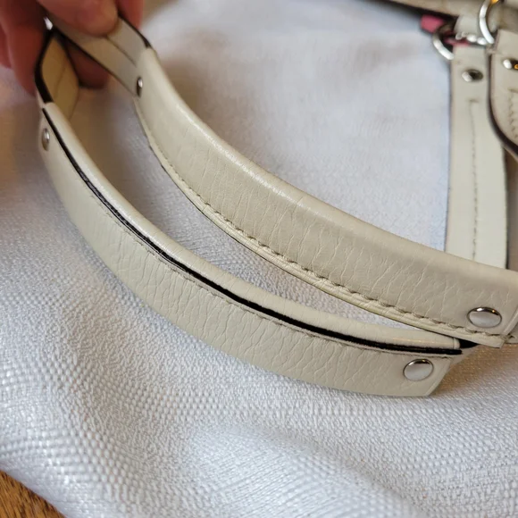 Coach Chelsea Heritage Tote with Matching Wristlet & Card Holder - Picture 15 of 15